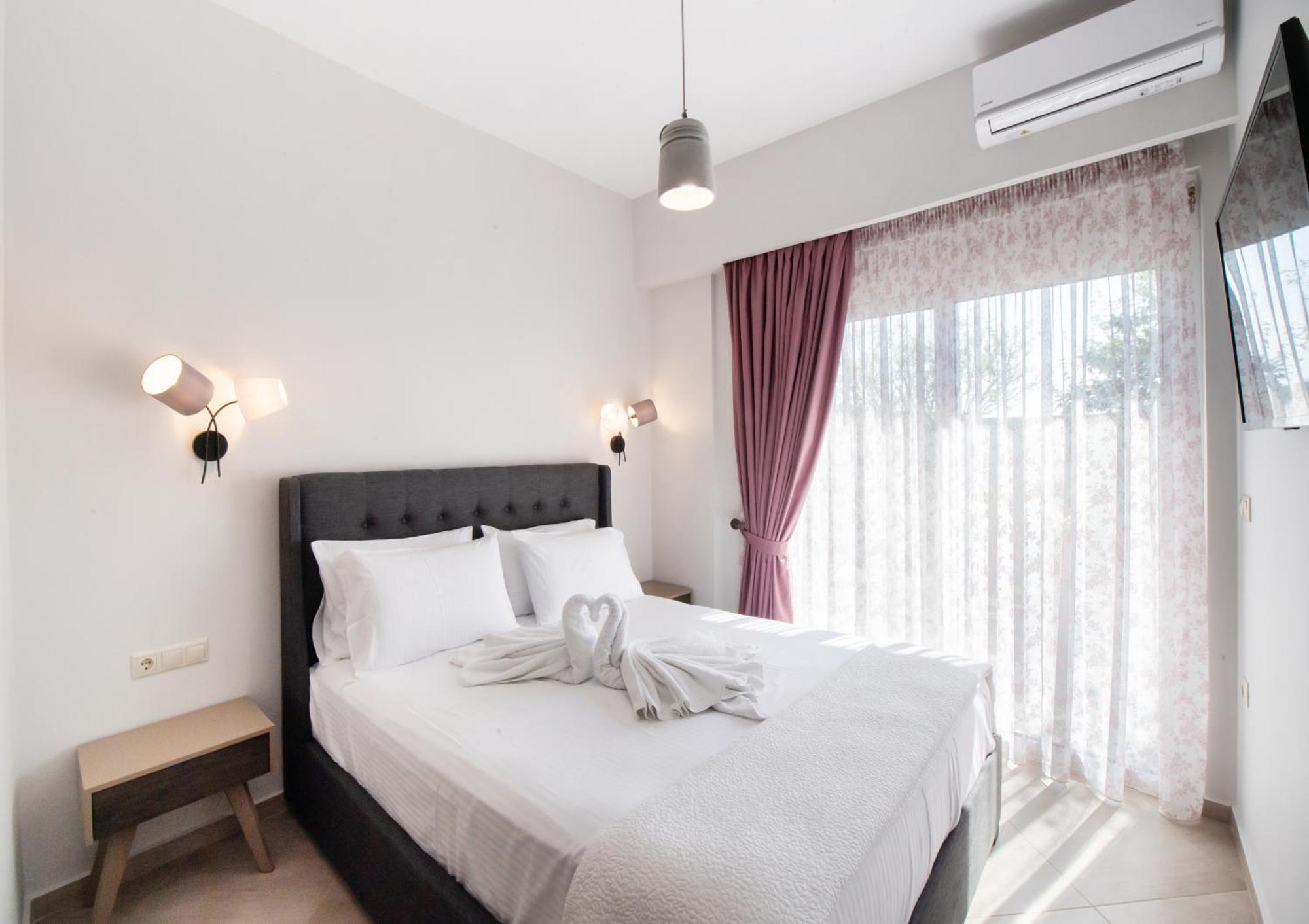 Ruellia Luxury Apartments Kalligoni Luaran gambar