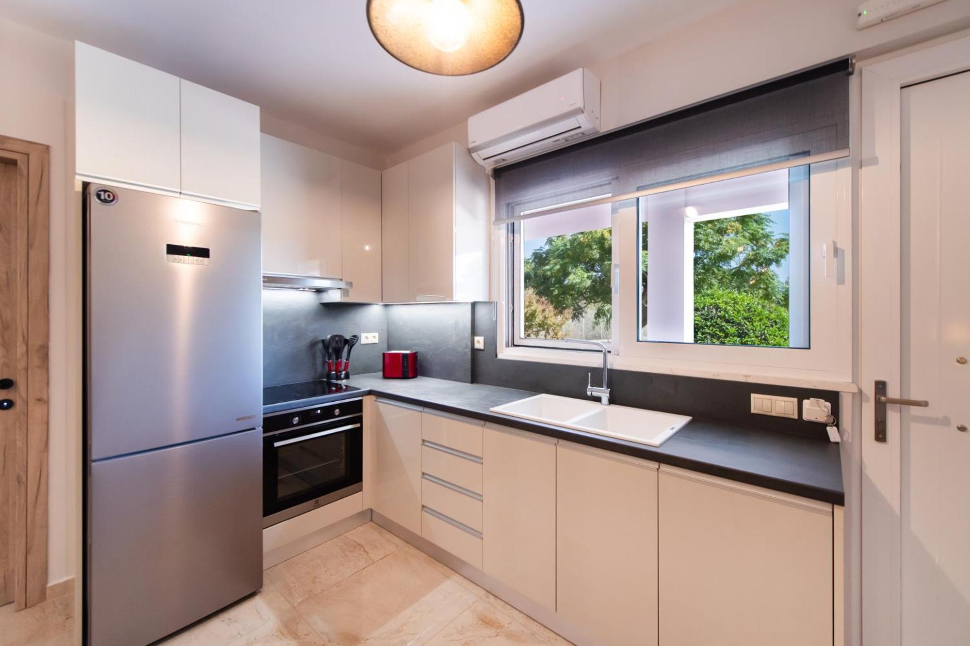 Ruellia Luxury Apartments Kalligoni Luaran gambar