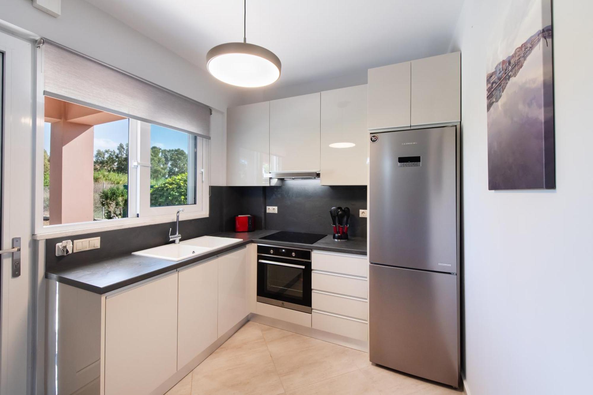 Ruellia Luxury Apartments Kalligoni Luaran gambar