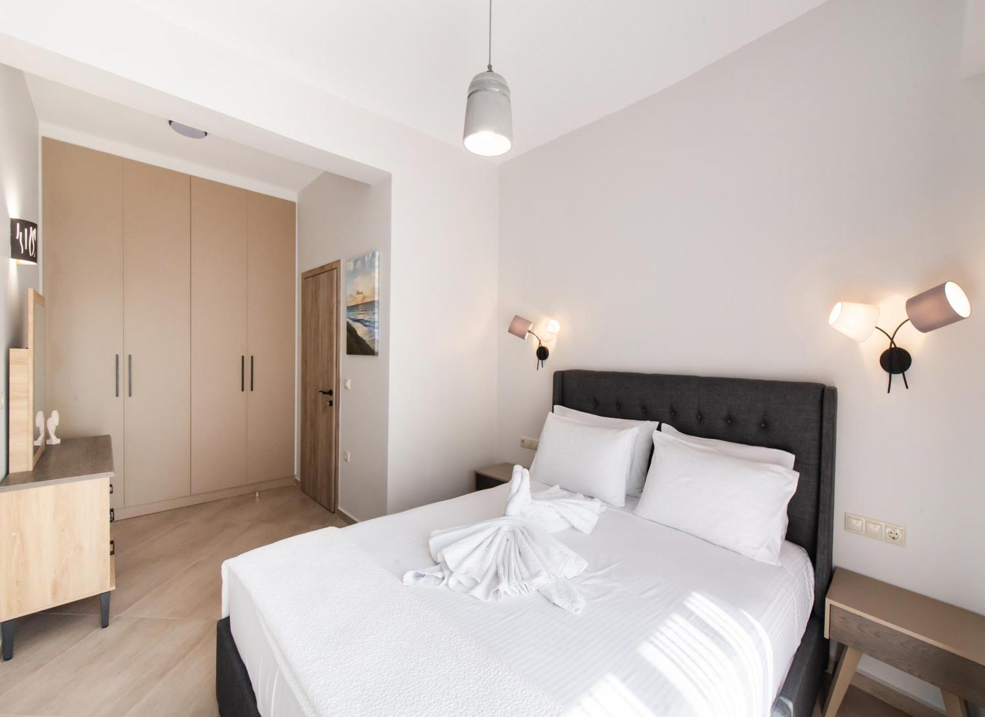 Ruellia Luxury Apartments Kalligoni Luaran gambar